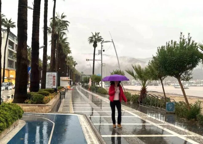 Marmaris’te Sağanak Yağış Devam Ediyor